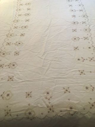 Vintage LINEN Tablecloth Ivory w/Ecru Embroidery Banquet Size 103 x 64 2