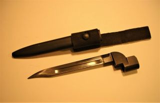 British No.  9 Mk I Bayonet dated 1948 with Scabbard and Frog 2
