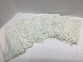 Ivory Colored Vintage Cloth Napkins With Lace Edge - Set Of 8