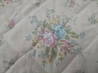 VTG Quilted Small Floral Ruffled Bedspread w/Sham made in USA TWIN size PREOWN 3