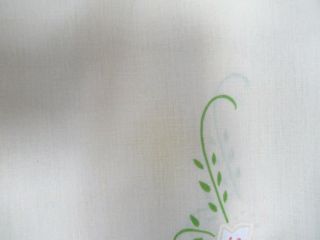 Vintage Cream Green White Pink Floral Table Cloth 86 