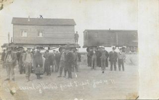 Rppc 1911 - Faiths First Depot,  Railroad,  Men And Soldiers,  P.  M.  Moreau,  Sd