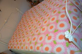 Pink Daisies Vtg 60s Hippie Acrylic Waffle Weave Twin Blanket 88x66 Flower Power 2