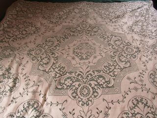 VINTAGE QUAKER LACE With Tags classic pattern TABLECLOTH 51 X 55 2