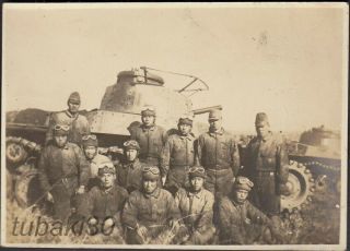 T22 Ww2 Japan Army Photo Tank Troops Soldiers