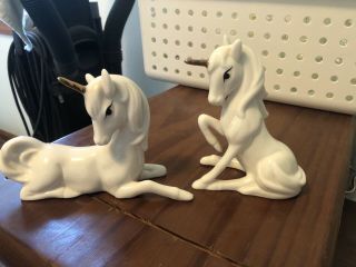 Set Of 2 Vintage Enesco White Porcelain Unicorns With Gold Horn,  4 1/2” Tall
