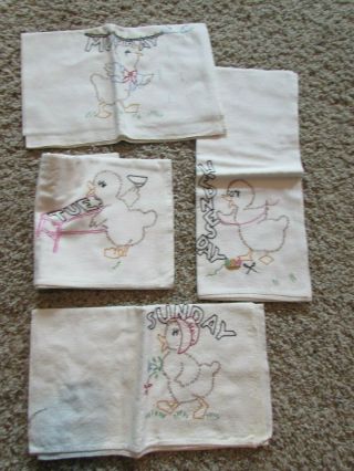 Antique Vintage Set Of 4 Hand Embroidered Flour Sack Kitchen Towels Very Old