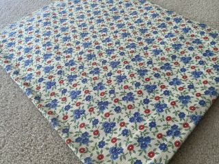 Whole Vintage Feedsack 1930s.  Crisp.  Tiny Blue And Red Floral.  Near Perfect