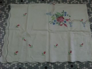 Vintage Cross Stitch Ecru Linen Tablecloth W Red Roses & Blue Flowers Pretty