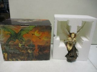 2002 Myths And Legends Figurine