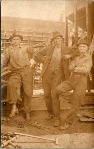 Rppc Railroad Train Workers Gandy Dancers Tools Bloomington Il 213