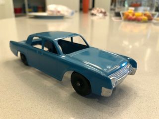 Vintage Diecast Hubley Lincoln Continental 401 Toy