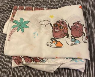Vintage 1988 California Raisins Twin Size Fitted Sheet Bedding Material Fabric