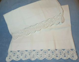Vintage White Pillowcase Pair With Crocheted Edge