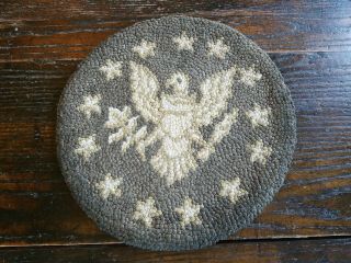 Vtg American Eagle Round Hooked Rug Chair Pad Seat Cover Table Grey Gray Nc