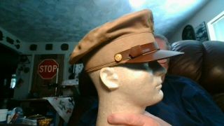 WWII WW2 US ARMY OFFICER ' S KHAKI/TAN VISOR CAP WITH WWII EAGLE CAP BADGE 2