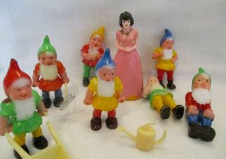 Vtg Snow White 7 Dwarfs Plastic Cake Topper Figurine Hong Kong Gnome Pink Dress