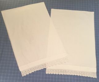 Gorgeous Pair Vintage All - White Cotton Pillowcases W/ Crochet Edge Shabby Farm