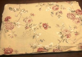 Shabby Cottage Waverly 100 Cotton Tablecloth Yellow W/pink Roses 62 " X82 "