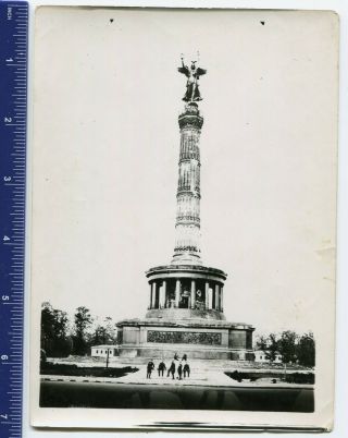 Wwii Photo Red Army Officers,  Victory Column,  Berlin Battle,  Siegessäule,  1945