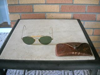 Vintage Wwii Aviator Sunglasses With Case