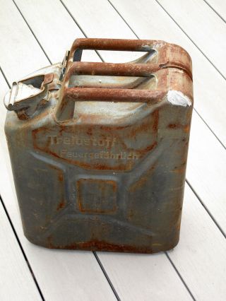 Wwii German " Jerry Can "