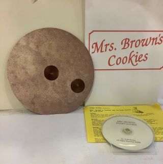 Children’s Magic - Mrs.  Brown’s Kooky Kookie By Ickle Pickle