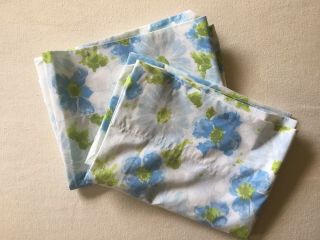 Vintage Dan River Tranquale Blue Floral 2 Pillowcases
