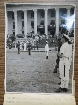 Japanese Surrender - Singapore Victory Parade - Wwii Photo Lord Mountbatten 1945