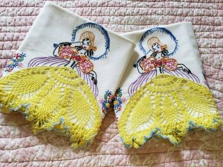 Vtg Cotton Pillowcases (2) Hand Embroider/crochet " Southern Belle " Great Color Euc
