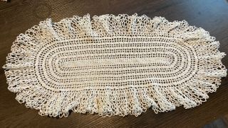 Vtg Large 23 Inch Handmade Crochet Oval White Ivory Doilie Doily - Ruffle Edge