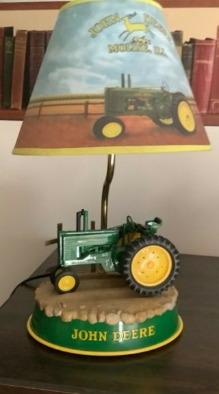 JOHN DEERE Desk Lamp Tractor Base Farm Yard with Shade light and sound 2