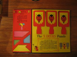 Hurry & Bid Before 1967 Young Magician ' s Box of Tricks Disappears Complete 2