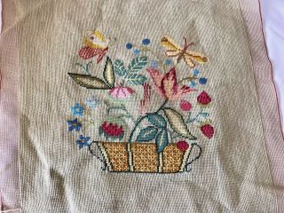 Needlepoint Vintage Floral Basket Square 19 X 20 Inches -
