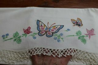 Vintage Snowy White Cotton Pillowcases 21x32 Fab Emb Crochet Butterflies Posies
