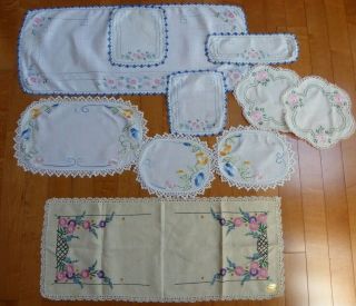 10 Vintage Embroidered & Crochet Flower Linen Doilies & Table Runners Daisy