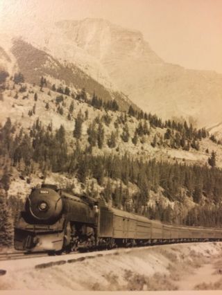 Postcard Train Canadian Pacific Railway C.  P.  R.  Mt.  Chancellor Vintage P50