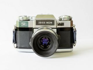 Zeiss Ikon Contaflex B Camera With Three Lenses