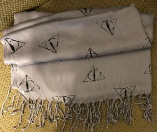 Official Harry Potter Deathly Hallows Scarf Silver / Grey