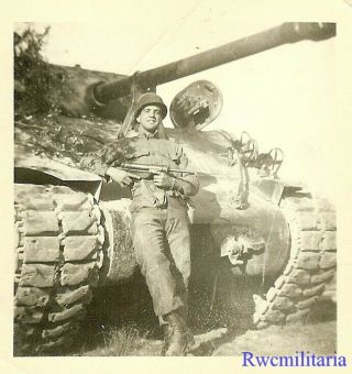BEST US Soldier w/ M3 Sub - MG Posed by M4 Sherman Tank 2