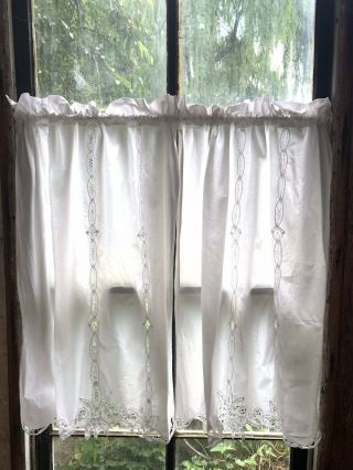 Vintage 1980’s Era White Battenberg Lace Cotton Curtain Tiers