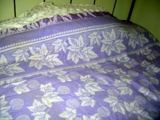Vintage Lavender/white Cotton Camp Blanket W/ Leaves Pattern Satin Edge.  72 " X 80