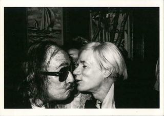 Celeb Andy Warhol Kissing Salvador Dali 1978 Artist Christopher Makos Postcard