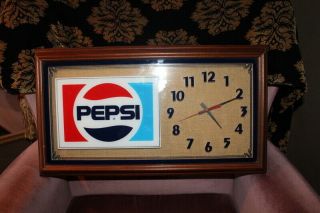 Vintage Pepsi Cola Wall Clock Hanover Quartz Battery Wood Frame Scarce
