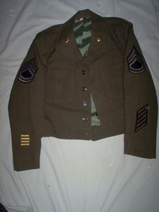 Wwii Ike Jacket: Cond.  In And Out;gunny Sgat Stripes & 20 Yr Hash Marks