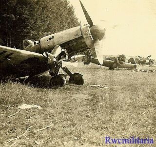 Org.  Photo: Us View Abandoned Luftwaffe Me - 109 Fighter & Planes On Airfield