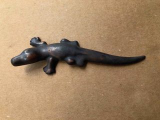Old Independent Stove Company Of Owasso Michingan Alligator Ad Paperweight