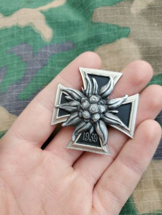 Wwii German Gebirgsjäger Mountain Troops Edelweiss Iron Cross Veterans Badge