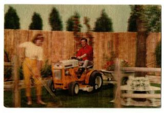Ih International Harvester Cub Cadet Mower Tractor Lenticular 3d Adv Postcard