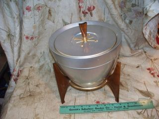 Vintage Mirroware Medallion Ice Bucket - - Very Coool - Atomic Designs - L@@k
